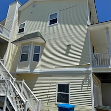 Reviving-Coastal-Homes-House-Washing-in-Tybee-Island-GA-by-Blue-Line-Pressure-Washing 1